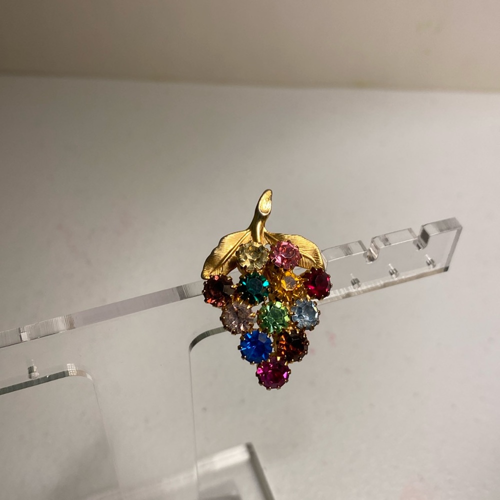 Vintage Gold Tone Colorful Rhinestones Grape Cluster Brooch